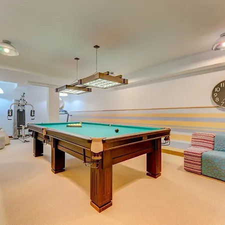 فيلة El Duque Private Lux أذيخي