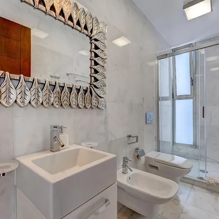 El Duque Private Lux *