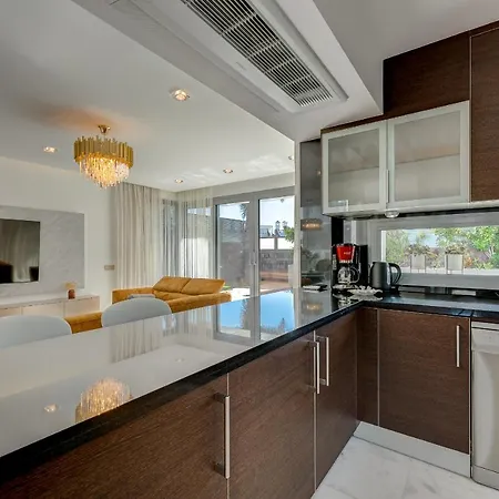 El Duque Private Lux فيلة *