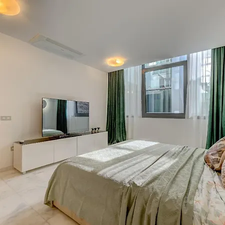 El Duque Private Lux أذيخي