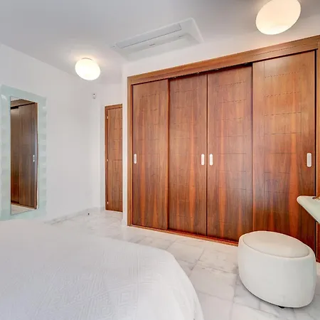 El Duque Private Lux فيلة *