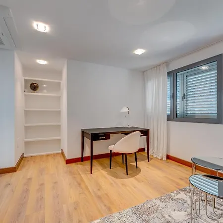 El Duque Private Lux * אדחה