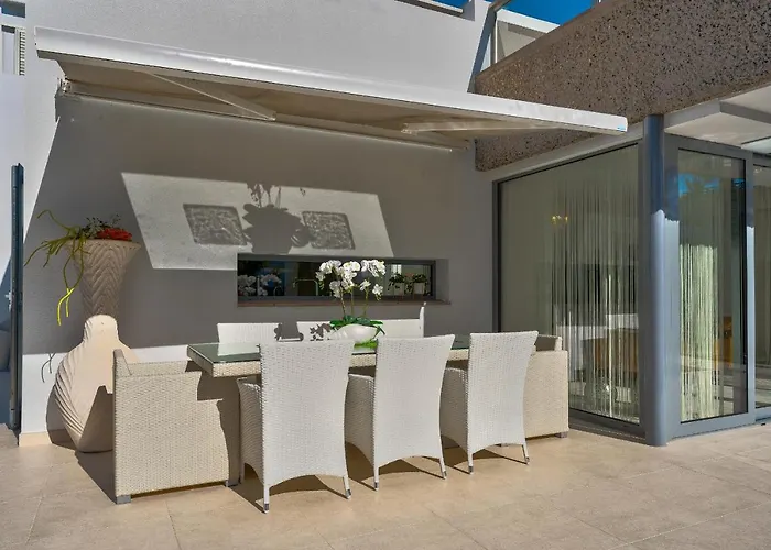 Villa El Duque Private Lux