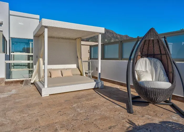 El Duque Private Lux Villa *