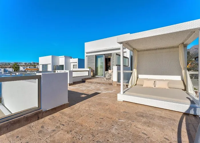 El Duque Private Lux